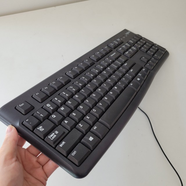 Bàn phím Logitech K120